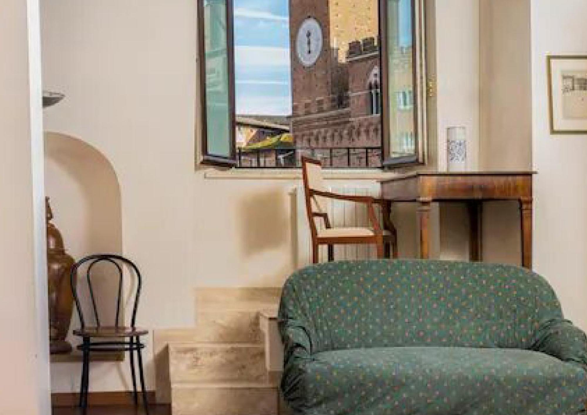 The Balcony Suite - Affaccio Su Piazza Del Campo Сиена Екстериор снимка